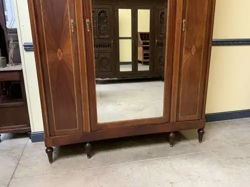 Antiker Jugendstil Wäscheschrank, Geschirrschrank, Schuhschrank, Lief. möglich!