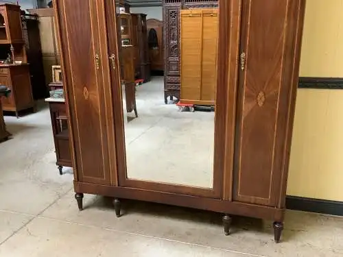 Antiker Jugendstil Wäscheschrank, Geschirrschrank, Schuhschrank, Lief. möglich!