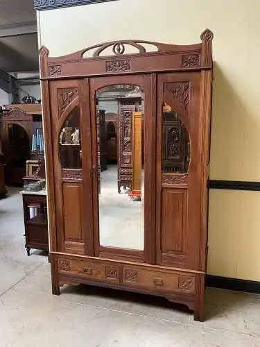 Antiker Jugendstil Kleiderschrank, Art Nouveau -  Lieferung möglich!