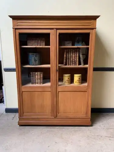 Antiker Jugendstil Bücherschrank, Vitrine, Traumhaft - Lieferung möglich!