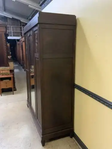 Antike - Kleiderschrank, Garderobenschrank - Art Deco -  Lieferung möglich!