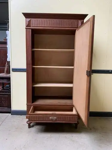 Antik - Wäscheschrank, Kleiderschrank, - Jugendstil   - Lieferung möglich!