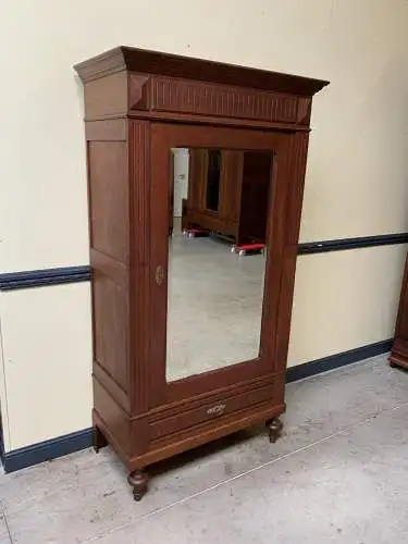 Antik - Wäscheschrank, Kleiderschrank, - Jugendstil   - Lieferung möglich!