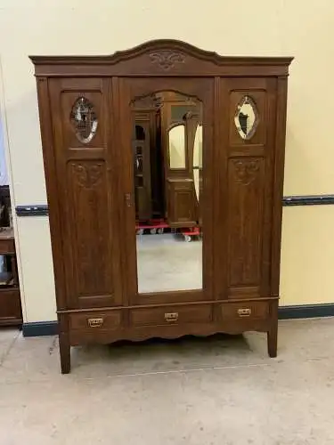 Antik - Kleiderschrank, Wäscheschrank, - Jugendstil - Lieferung möglich!