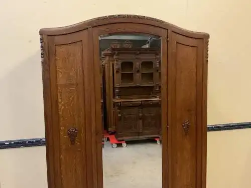 Antiker Art Deco Kleiderschrank - Traumhaft  - Lieferung möglich!