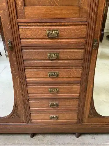 Antik - Kleiderschrank, Wäscheschrank, Jugendstil -  Lieferung möglich!