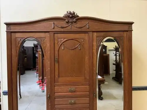 Antik - Kleiderschrank, Wäscheschrank, Jugendstil -  Lieferung möglich!