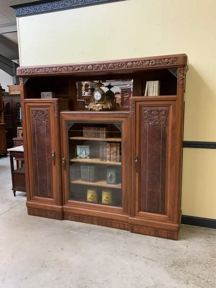 Antik - Buffet, Vitrine, Kredenz, Nußbaum, - Art Deco -  Lieferung möglich! 0