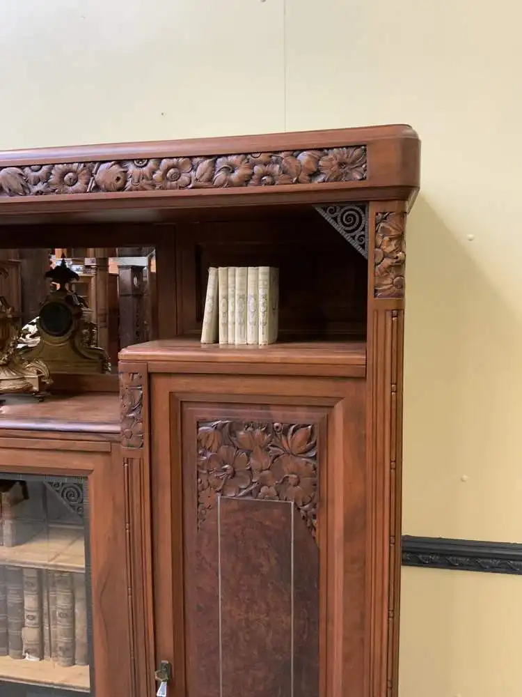 Antik - Buffet, Vitrine, Kredenz, Nußbaum, - Art Deco -  Lieferung möglich! 10