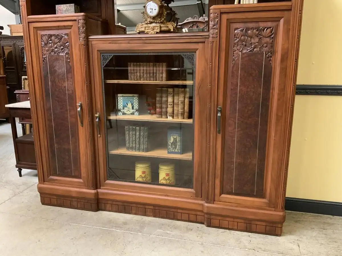 Antik - Buffet, Vitrine, Kredenz, Nußbaum, - Art Deco -  Lieferung möglich! 8