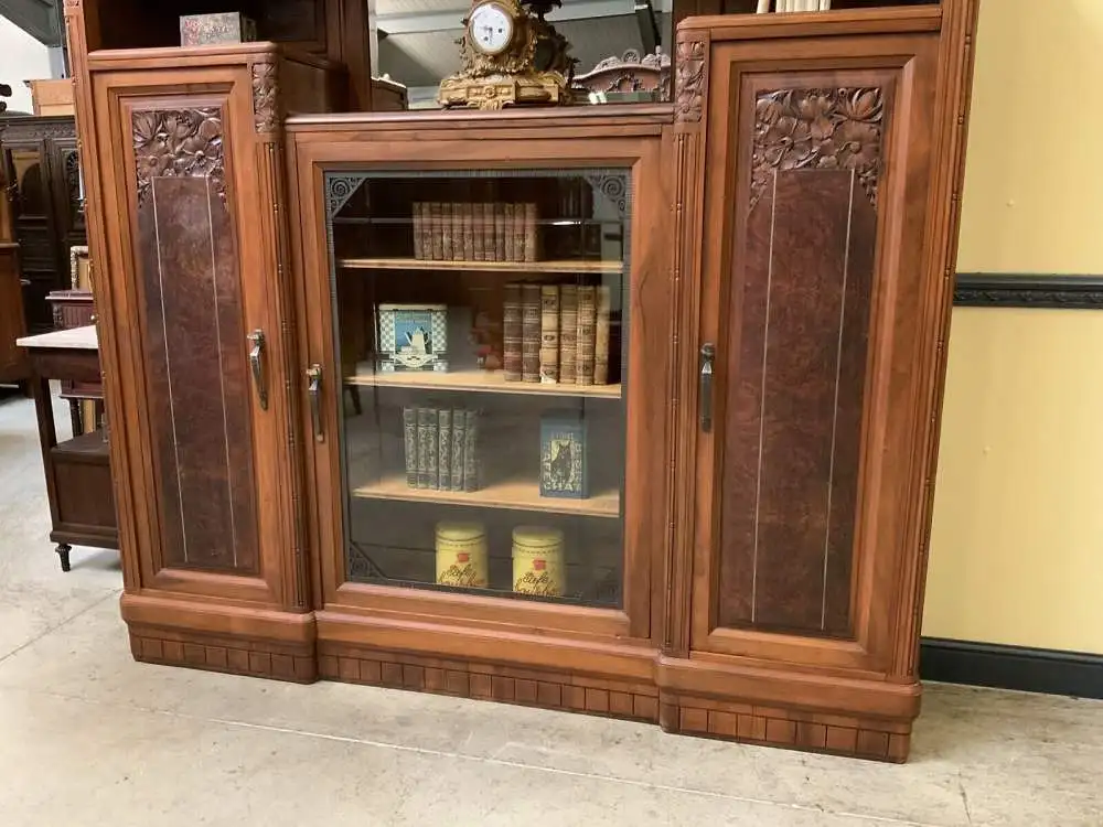 Antik - Buffet, Vitrine, Kredenz, Nußbaum, - Art Deco -  Lieferung möglich! 8