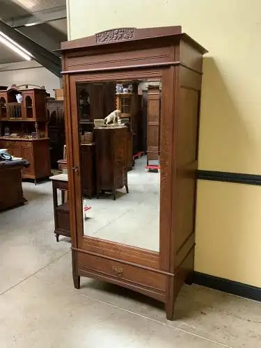 Antiker Jugendstil Wäscheschrank, -   Lieferung möglich!