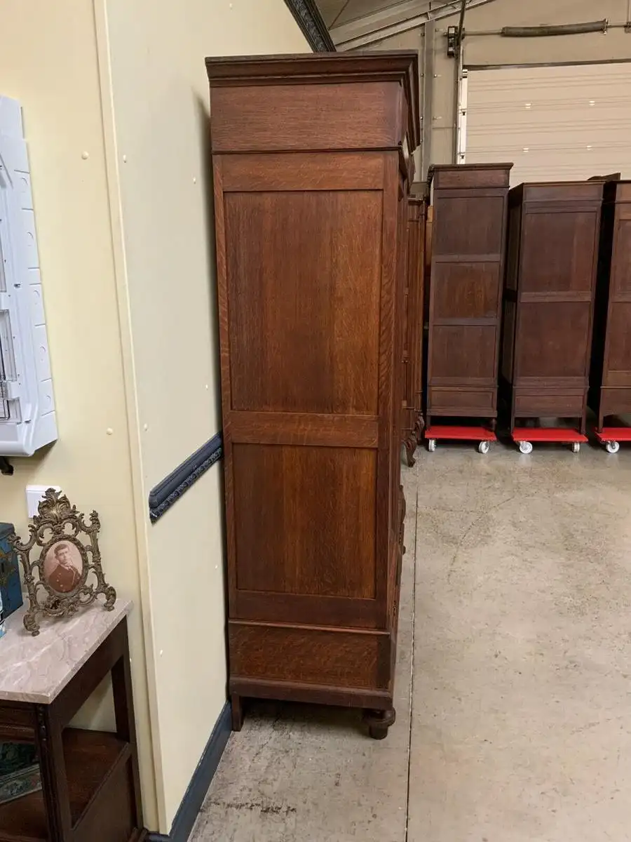 Antiker Jugendstil Kleiderschrank, Traumhaft - Lieferung möglich! 5
