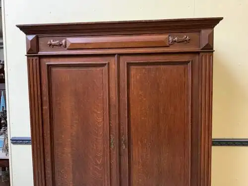 Antiker Jugendstil Kleiderschrank, Traumhaft - Lieferung möglich!