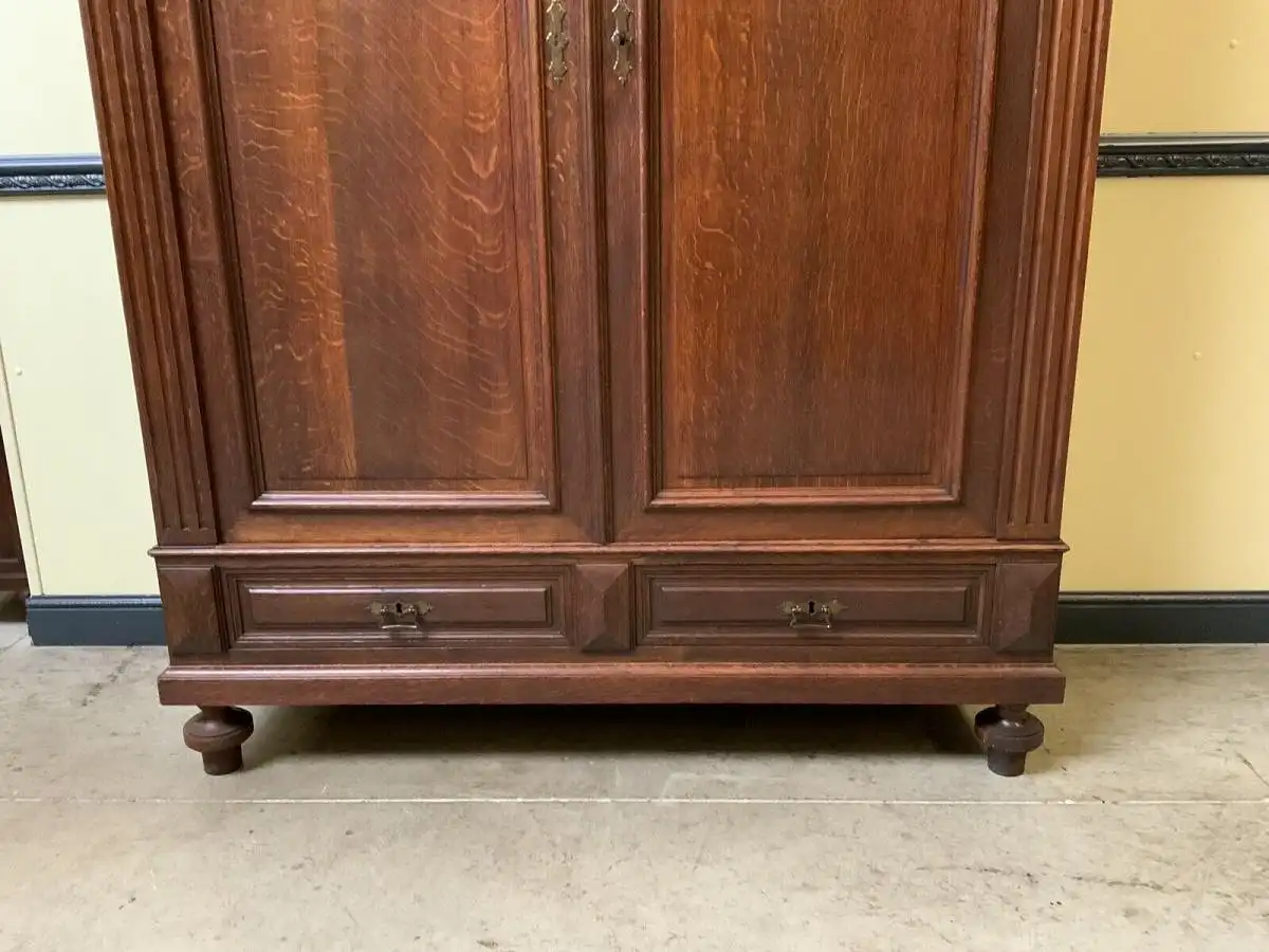 Antiker Jugendstil Kleiderschrank, Traumhaft - Lieferung möglich! 7