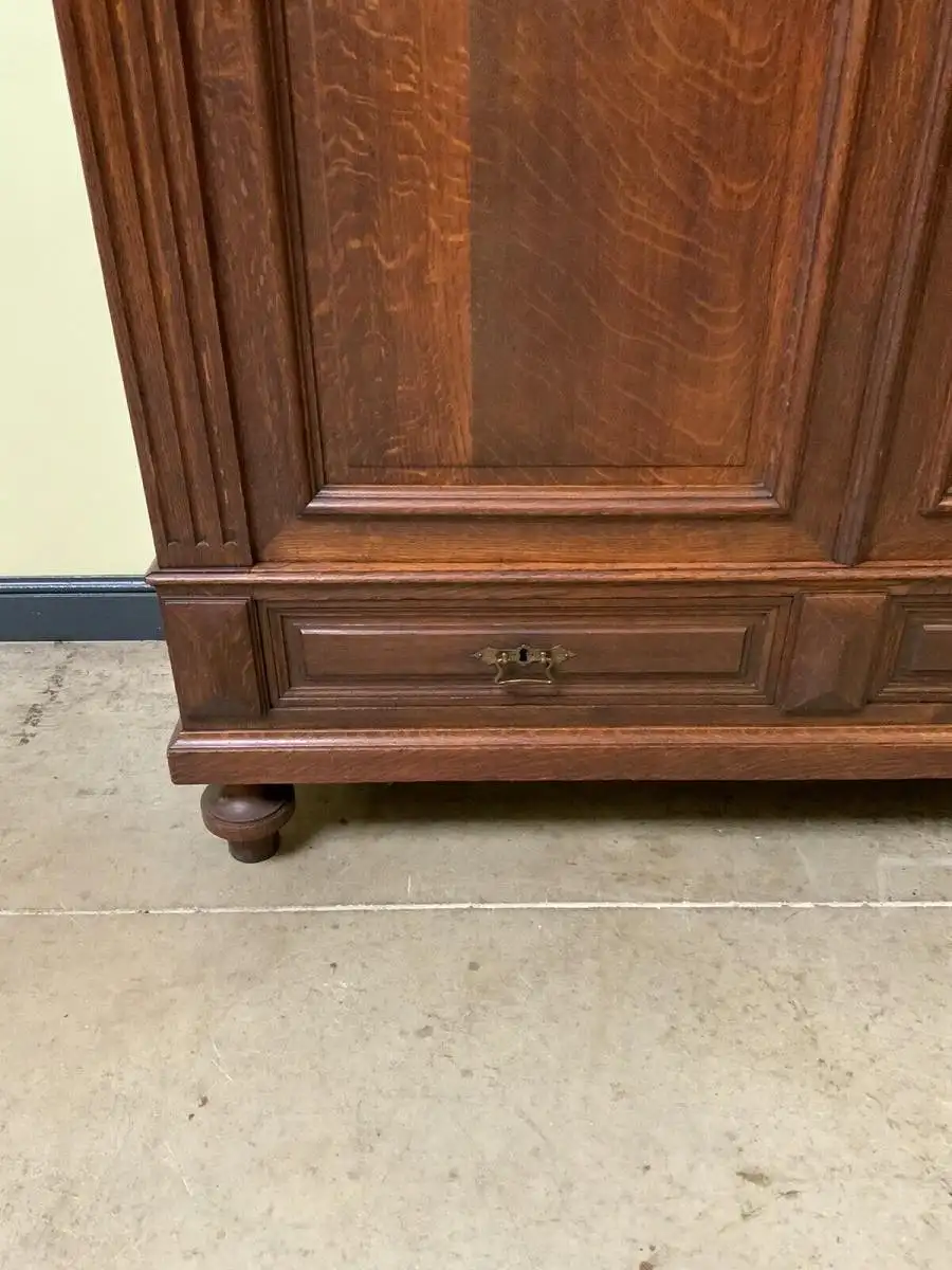 Antiker Jugendstil Kleiderschrank, Traumhaft - Lieferung möglich! 9