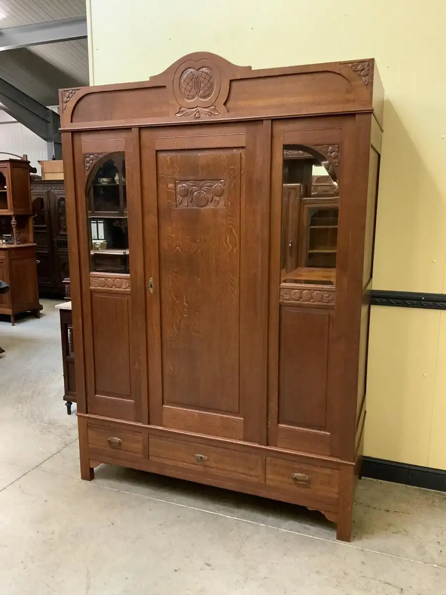 Antik - Kleiderschrank, Jugendstil - Traumhaft -  Lieferung möglich! 1