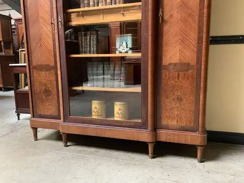 Antiker sensationeller Jugendstil Bücherschrank, Vitrine - Lieferung möglich!