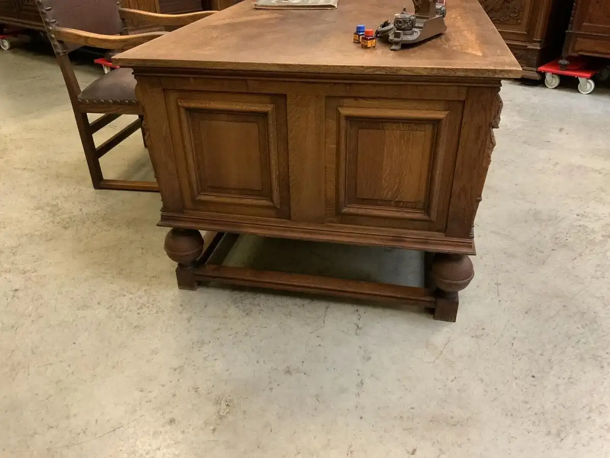 Antik - Bürozimmer, Schreibtisch, Bücherschrank,  Armstuhl, - Lieferung möglich! 7