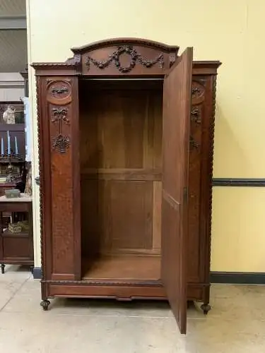 Antik - Kleiderschrank, Wäscheschrank, Jugendstil, LouisXVI,  Lieferung möglich!