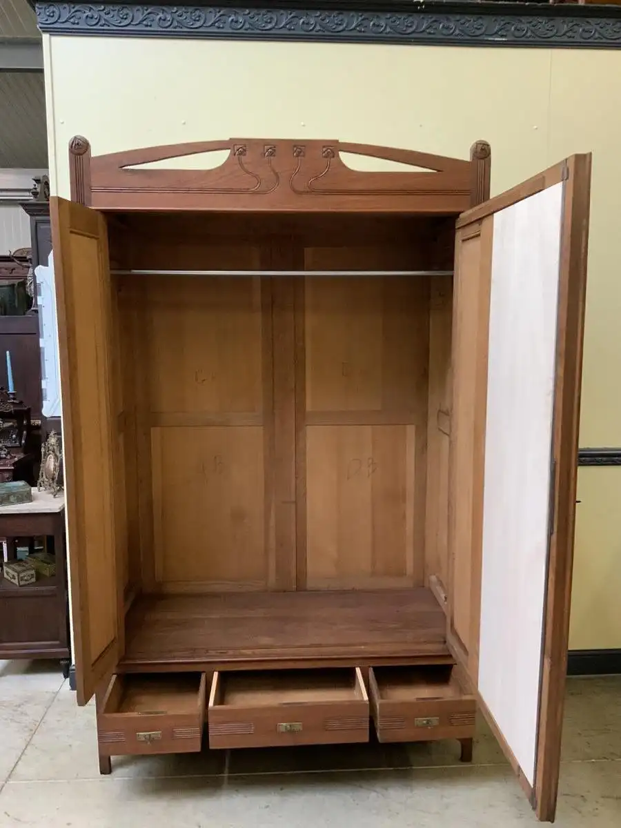Antiker traumhafter Jugendstil Kleiderschrank, Art Nouveau - Lieferung möglich! 15