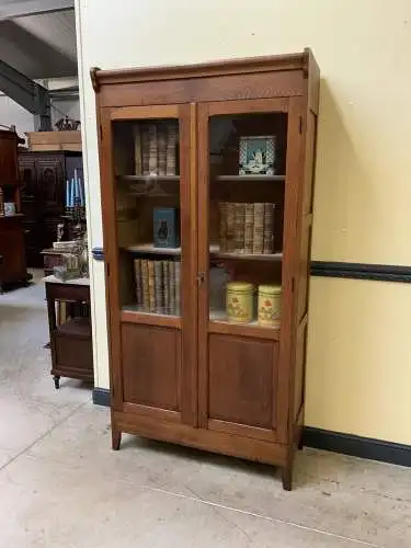 Antiker Jugendstil Bücherschrank, Vitrine, Traumhaft - Lieferung möglich!