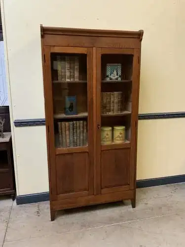 Antiker Jugendstil Bücherschrank, Vitrine, Traumhaft - Lieferung möglich!