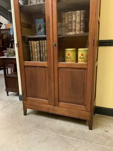 Antiker Jugendstil Bücherschrank, Vitrine, Traumhaft - Lieferung möglich!