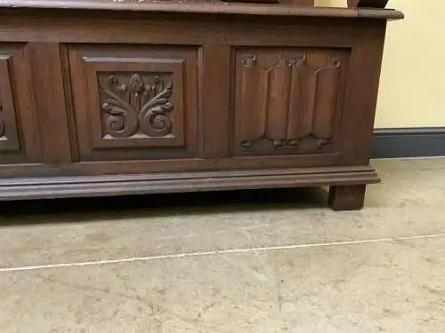 Antike imposante Historismus Garderobe mit Truhen Bank,   - Lieferung möglich!