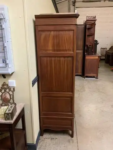 Antiker Jugendstil Wäscheschrank, Intarsien -   Lieferung möglich!