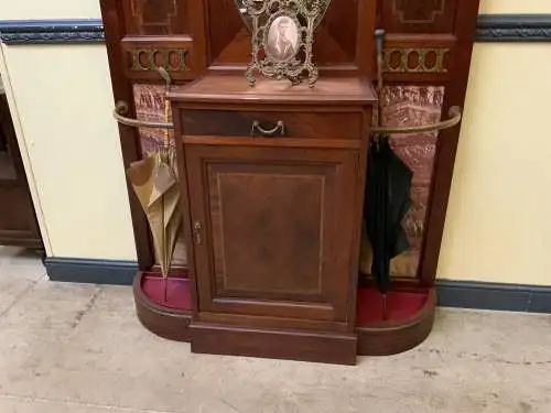 Antike imposante Jugendstil Garderobe mit Intarsien - Lieferung möglich!