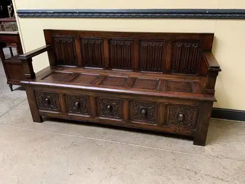 Antike Neogotische Truhenbank, Bank, Truhe,  Schuhschrank -  Lieferung möglich!