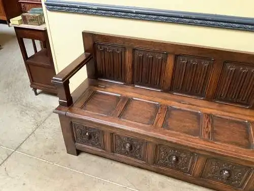 Antike Neogotische Truhenbank, Bank, Truhe,  Schuhschrank -  Lieferung möglich!