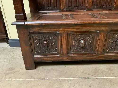 Antike Neogotische Truhenbank, Bank, Truhe,  Schuhschrank -  Lieferung möglich!
