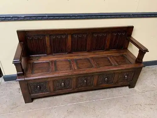Antike Neogotische Truhenbank, Bank, Truhe,  Schuhschrank -  Lieferung möglich!