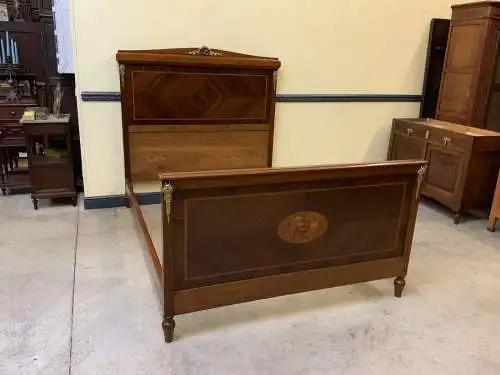 Antikes Jugendstil Prunk Bett, Bronzeverzierungen, Rosenholz-Lieferung möglich!