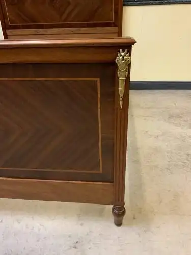 Antikes Jugendstil Prunk Bett, Bronzeverzierungen, Rosenholz-Lieferung möglich!