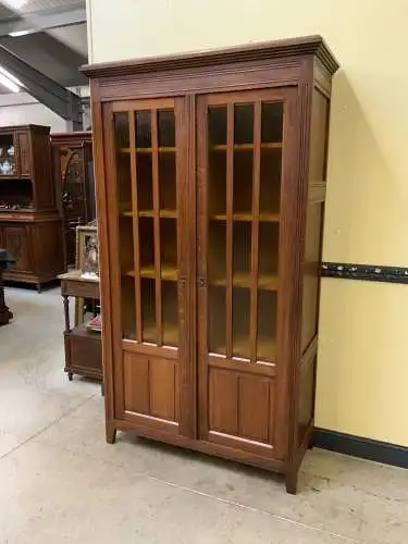Antiker Jugendstil Bücherschrank, Vitrine, Traumhaft - Lieferung möglich!
