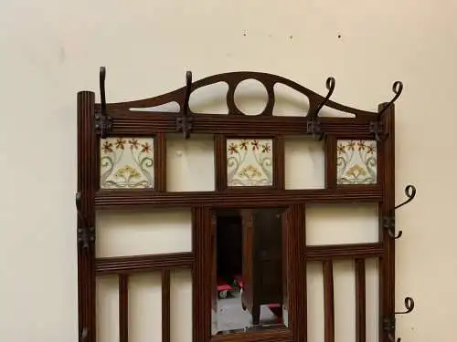 Antike Jugendstil Garderobe mit Jugendstil Fiesen - Lieferung möglich!