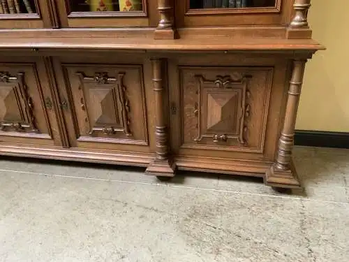 Antik - Monumentaler Bücherschrank, Buffet, -  Gründerzeit  - Lieferung möglich!