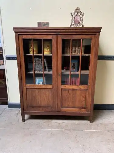 Antiker Jugendstil Bücherschrank, Vitrine, Traumhaft - Lieferung möglich!