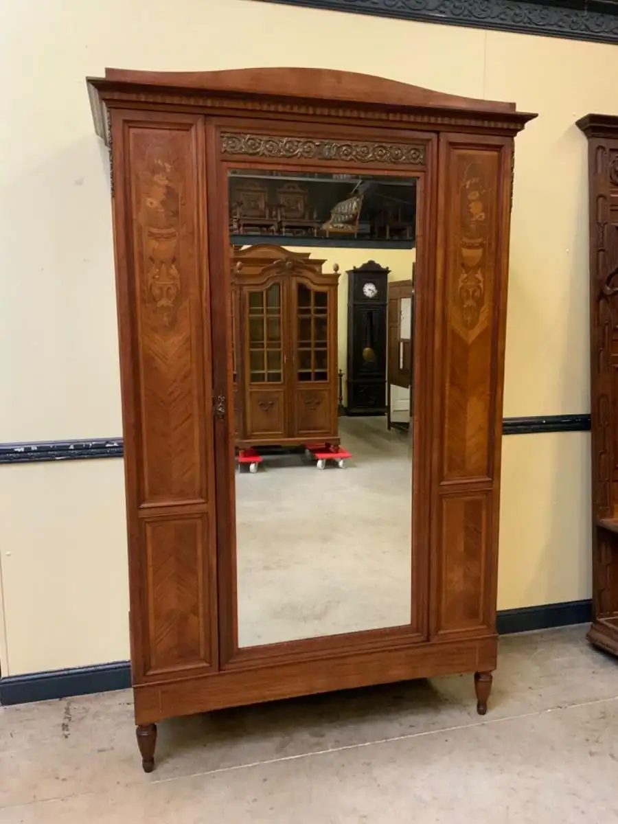 Antiker Jugendstil Wäscheschrank, Kleiderschrank,    - Lieferung möglich! 1