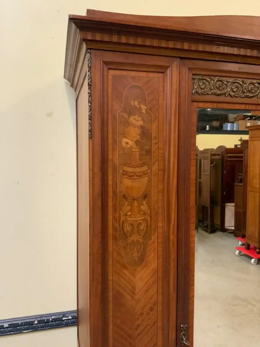 Antiker Jugendstil Wäscheschrank, Kleiderschrank,    - Lieferung möglich! 10