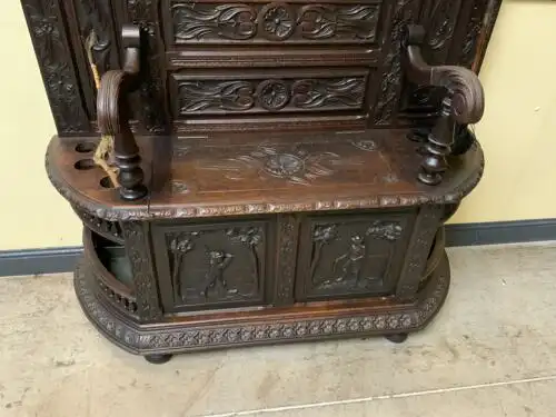 Antike Bretonische Garderobe mit Truhenbank - traumhaft - Lieferung möglich! 4