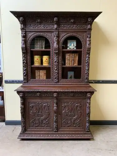 Antiker imposanter Neorenaissance Bücherschrank, Vitrine - Lieferung möglich! 0