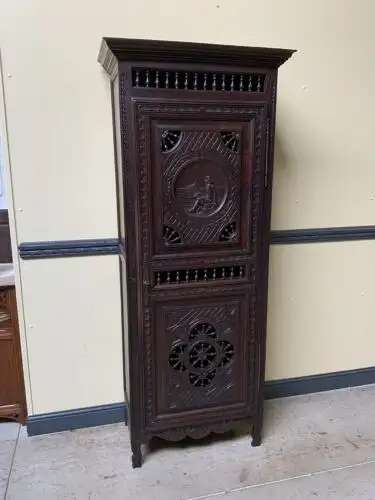 Antiker bretonischer Geschirrschrank, Vertiko, Traumhaft - Lieferung möglich! 2