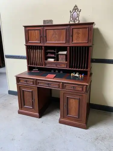 Antiker traumhafter Gründerzeit nußbaum Schreibtisch,- Lieferung möglich! 1