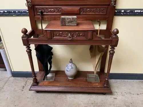 Antike Jugendstil Garderobe - traumhaft schön - Lieferung möglich!