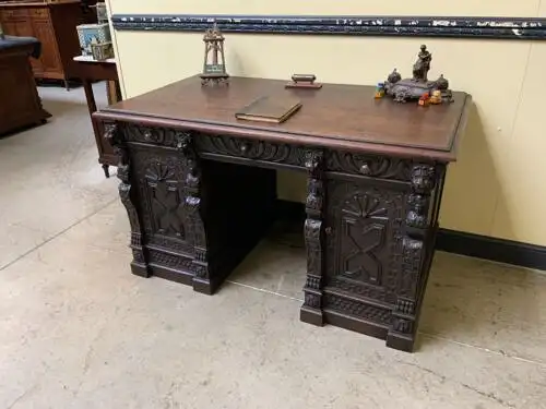 Antiker Gründerzeit Schreibtisch, Löwenköpfe - Lieferung möglich! 3