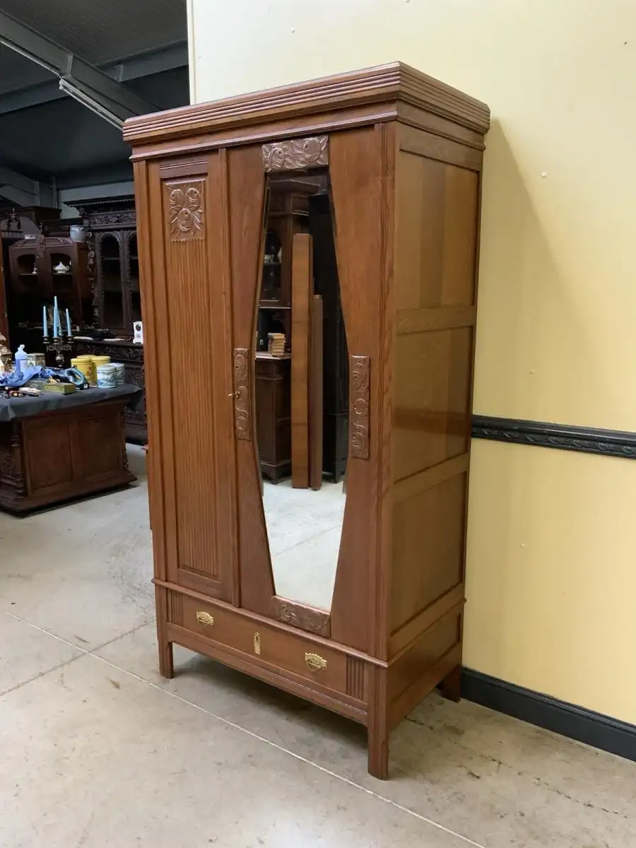 Antiker Art Deco Kleiderschrank, Wäscheschrank - Traumhaft- Lieferung möglich! 2